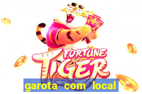 garota com local em santos