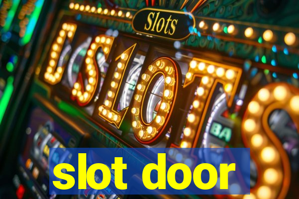 slot door