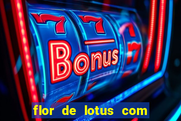 flor de lotus com lua tatuagem